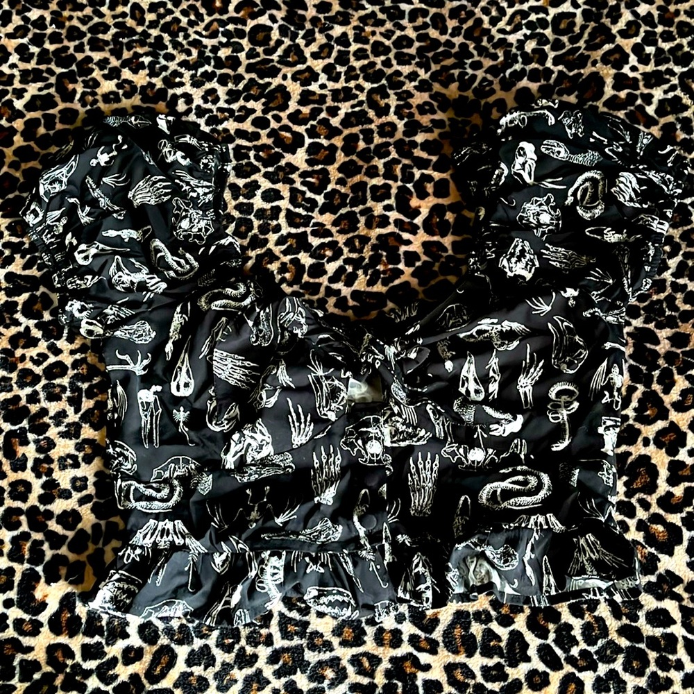 Black cropped peasant top with animal bones